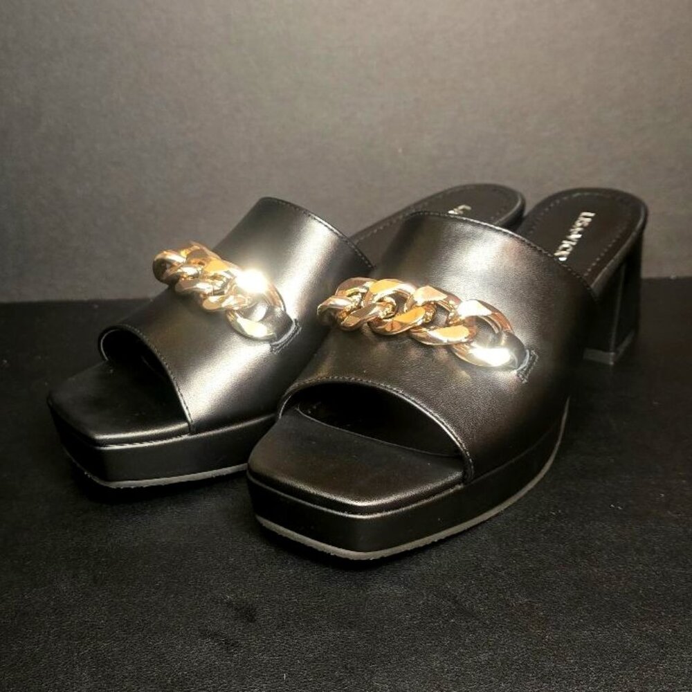Lisa Vicky Magnetic - V-Black 7.5-NWOT